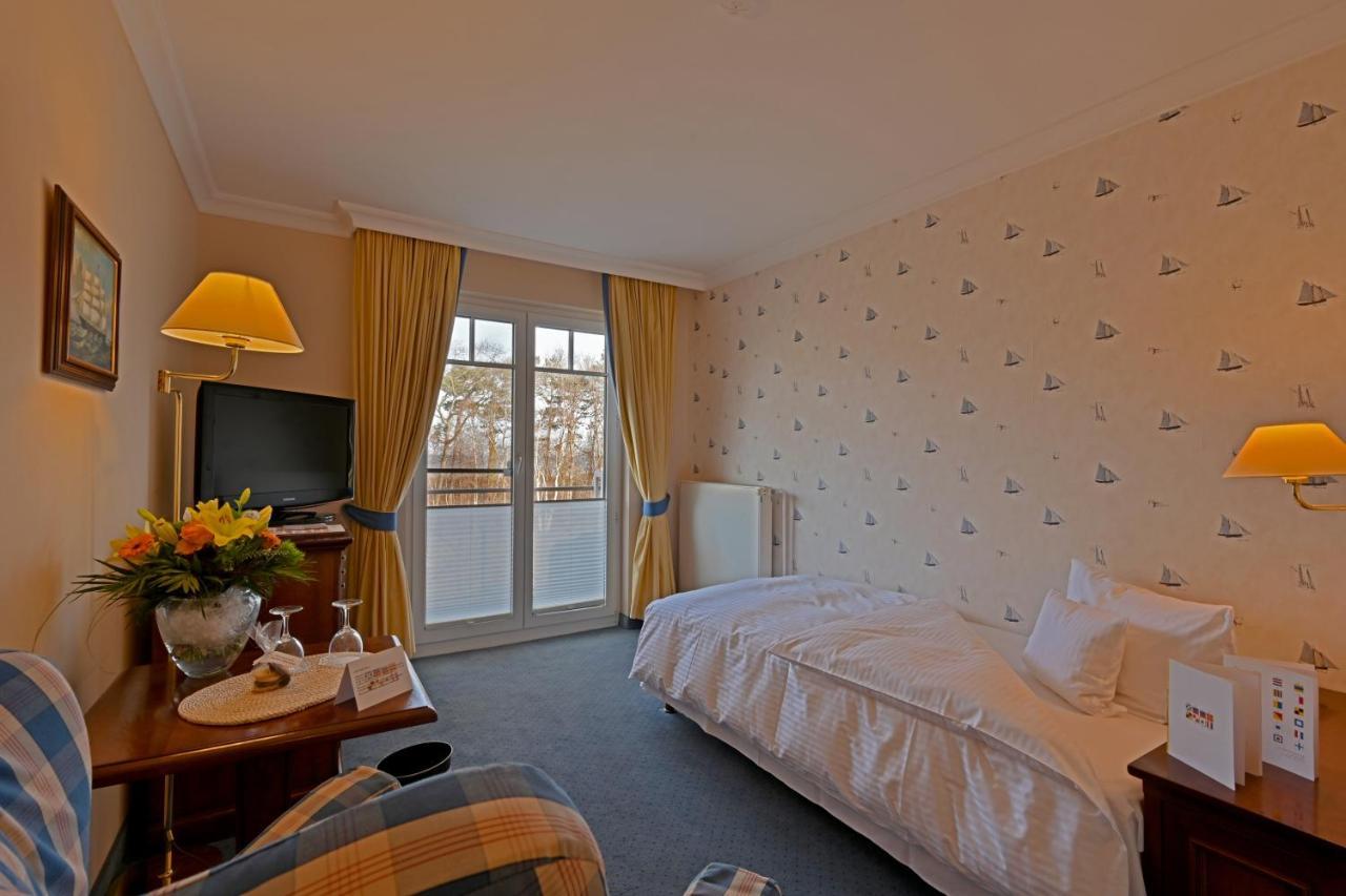 Hotel Meerlust Zingst Esterno foto