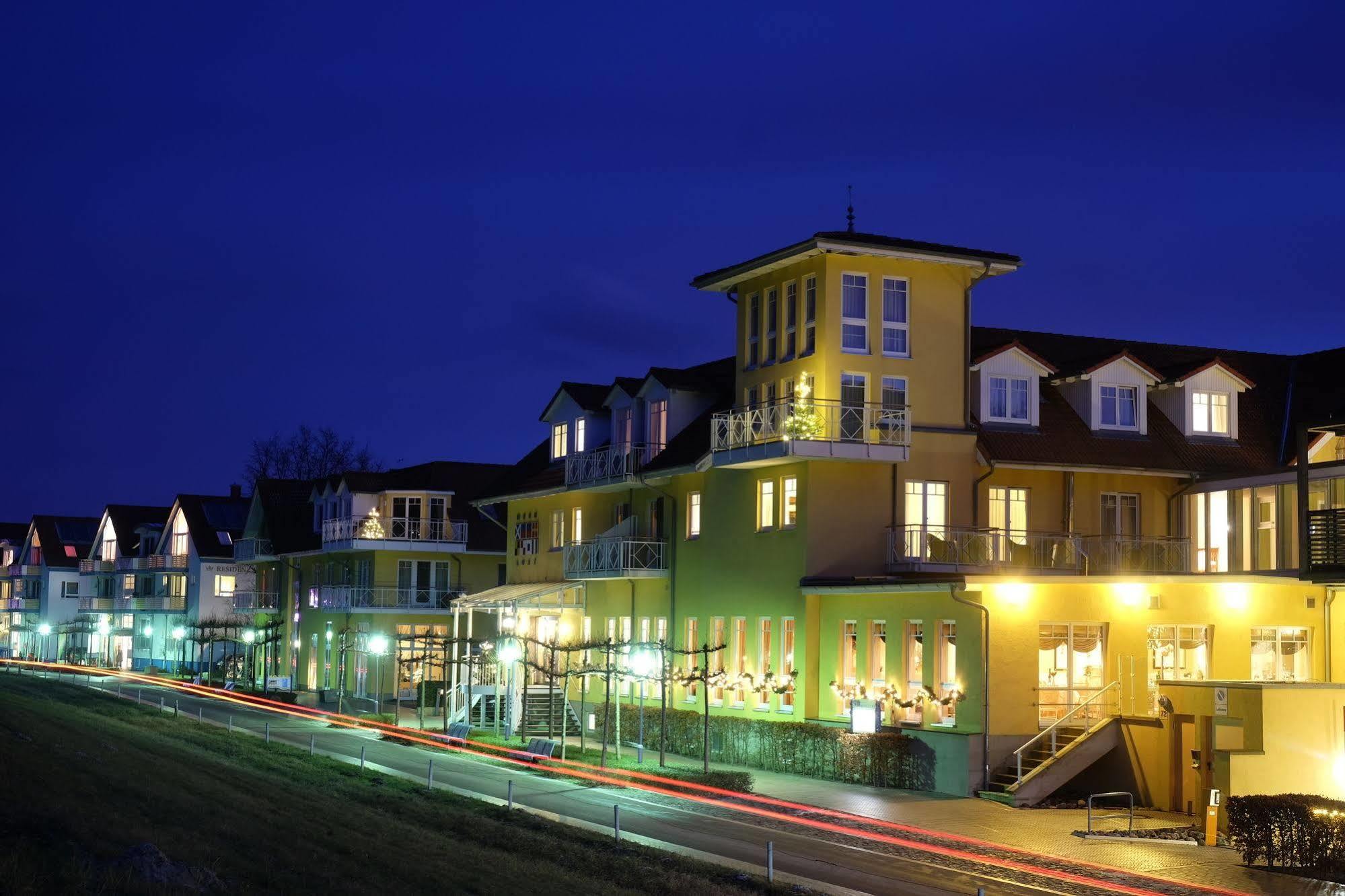 Hotel Meerlust Zingst Esterno foto
