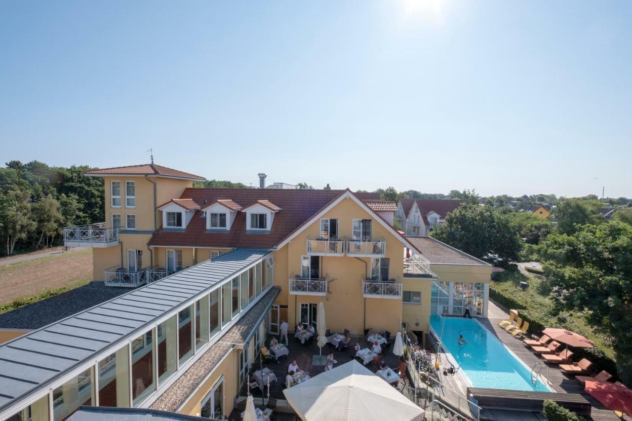 Hotel Meerlust Zingst Esterno foto