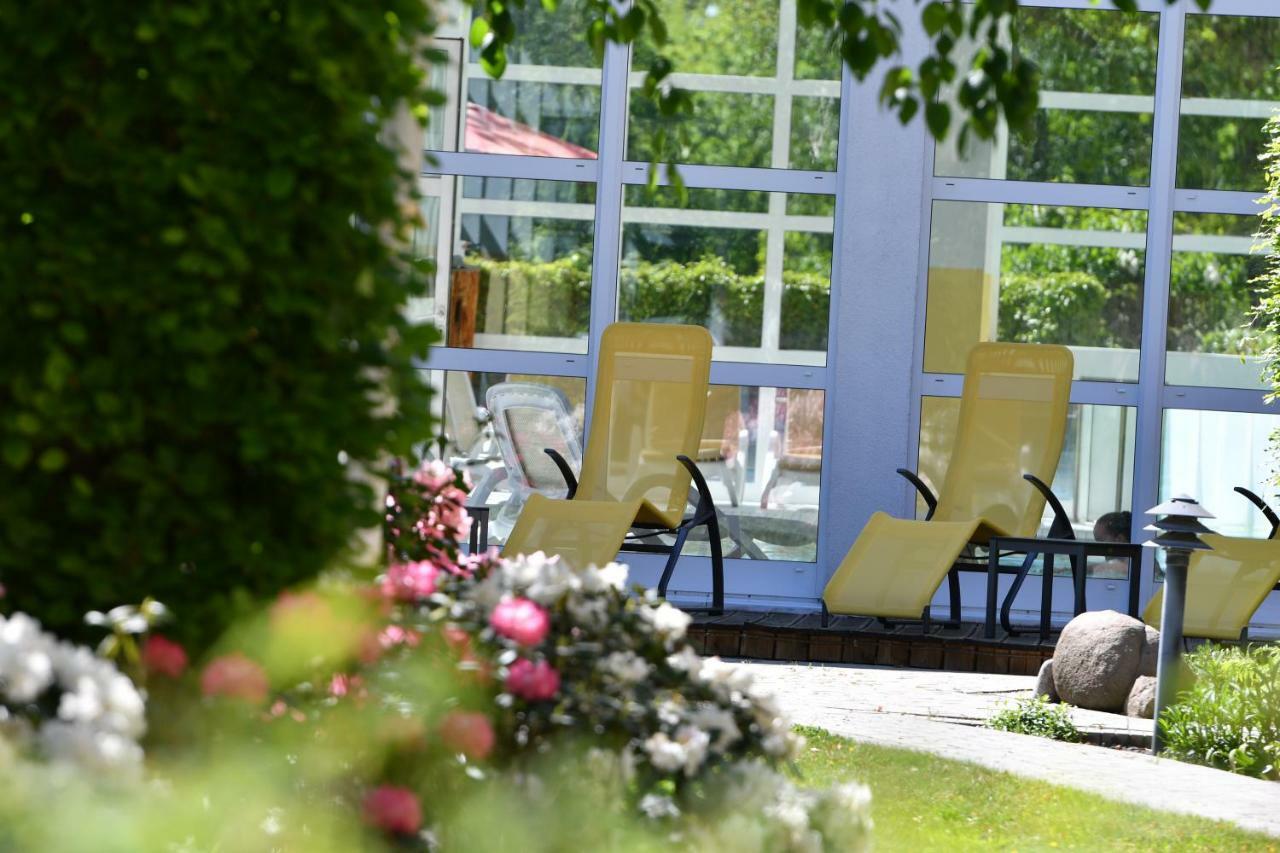 Hotel Meerlust Zingst Esterno foto