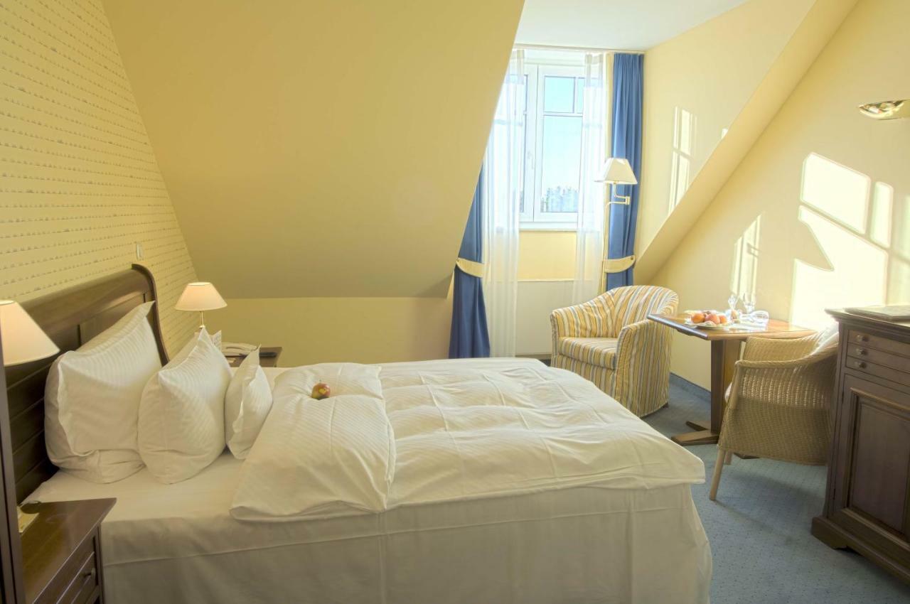 Hotel Meerlust Zingst Esterno foto